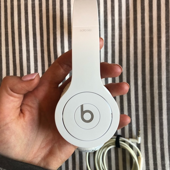 BEATS SOLO HD - Picture 16 of 16